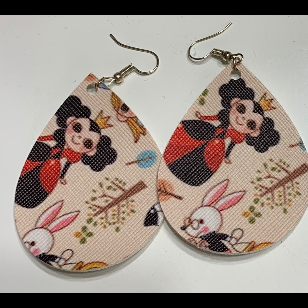 COPY - Alice in Wonderland earrings